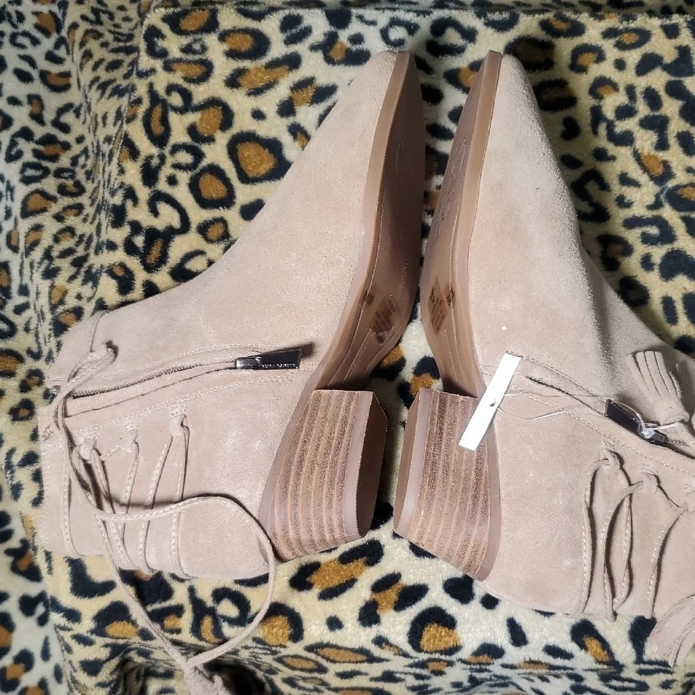 Vince Camuto new vince